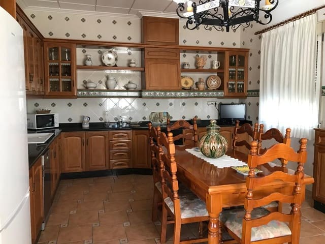 5 chambre Villa/Maison à vendre à Monóvar / Monóver avec piscine - 399 000 € (Ref: 9713362)