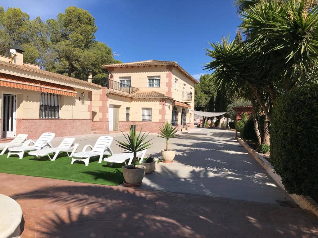 5 chambre Villa/Maison à vendre à Monovar / Monover avec piscine - 399 000 € (Ref: 9713362)