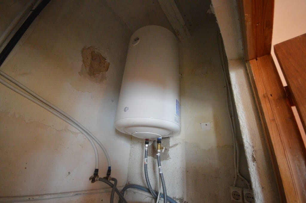 4 bedroom Finca/Country House for rent in Petrel / Petrer - € 700 (Ref: 9755430)