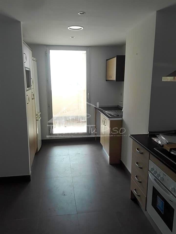 3 sovrum Lägenhet att hyra i Benicarlo med pool - 675 € (Ref: 4981242)