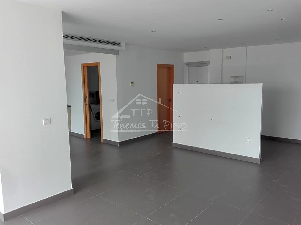 3 sovrum Lägenhet att hyra i Benicarlo med pool - 675 € (Ref: 4981242)