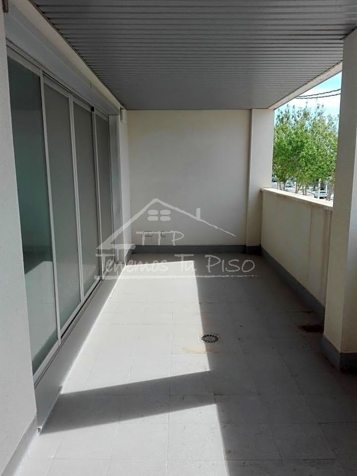 3 sovrum Lägenhet att hyra i Benicarlo med pool - 675 € (Ref: 4981242)