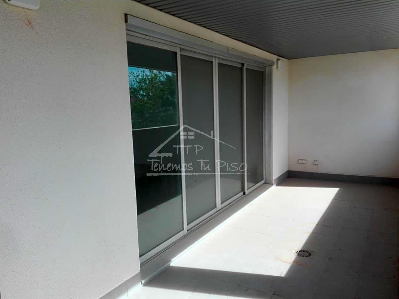 3 sovrum Lägenhet att hyra i Benicarlo med pool - 675 € (Ref: 4981242)