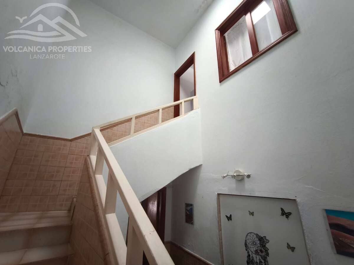 5 makuuhuone Huvila myytävänä paikassa Orzola - 390 000 € (Ref: 10002512)