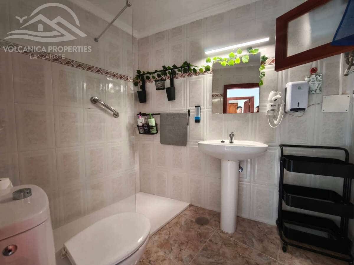 5 makuuhuone Huvila myytävänä paikassa Orzola - 390 000 € (Ref: 10002512)