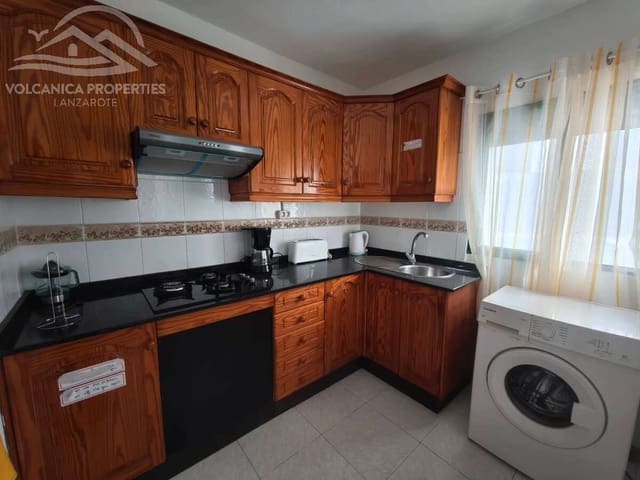 5 makuuhuone Huvila myytävänä paikassa Orzola, Haría - 390 000 € (Ref: 10002512)