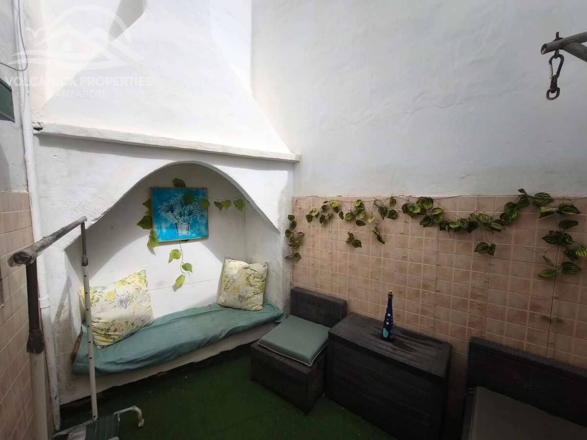 5 makuuhuone Huvila myytävänä paikassa Orzola - 390 000 € (Ref: 10002512)