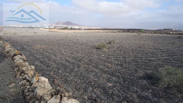 Terreno Non Edificato in vendita in Muñique, Teguise - 75.000 € (Rif: 10026643)