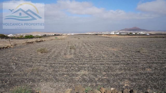 Terreno Non Edificato in vendita in Muñique, Teguise - 75.000 € (Rif: 10026643)