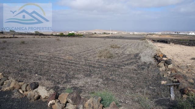 Terreno Non Edificato in vendita in Muñique, Teguise - 75.000 € (Rif: 10026643)