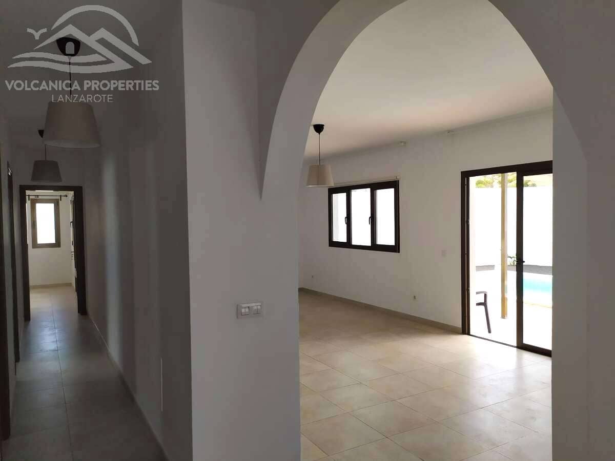 3 camera da letto Villa in vendita in Yaiza con piscina garage - 569.000 € (Rif: 10029021)