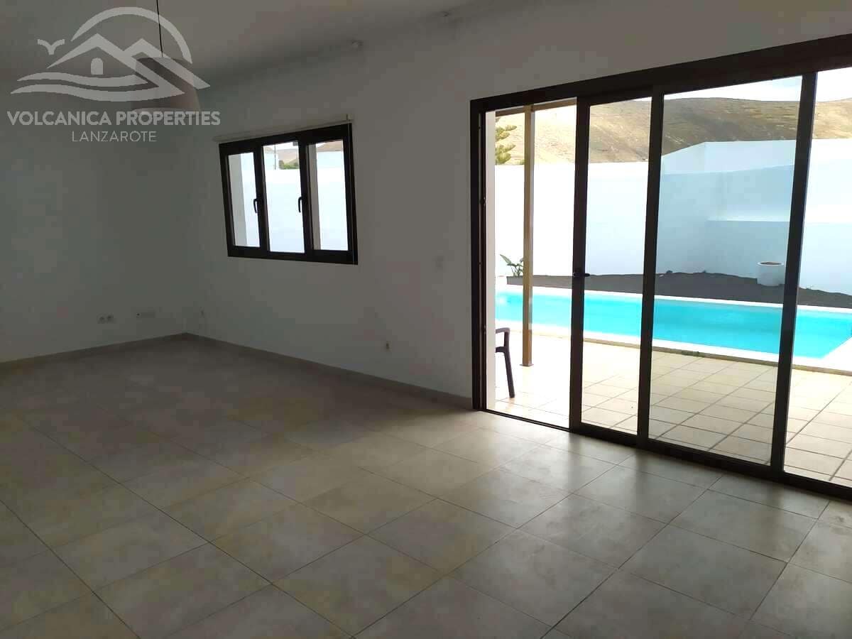 3 camera da letto Villa in vendita in Yaiza con piscina garage - 569.000 € (Rif: 10029021)