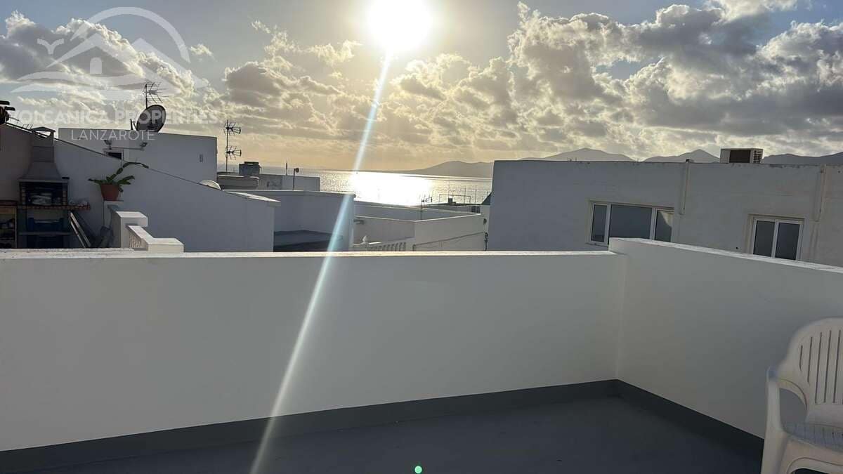 2 Zimmer Apartment zu verkaufen in Puerto del Carmen - 265.000 € (Ref: 10077370)