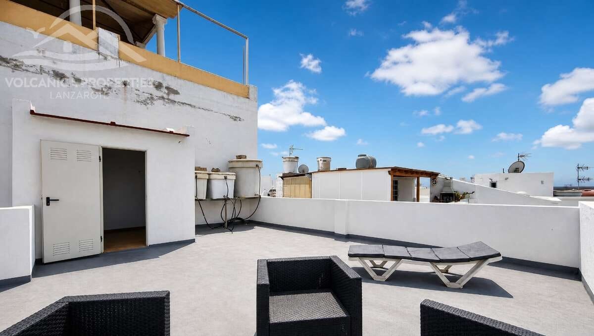 2 Zimmer Apartment zu verkaufen in Puerto del Carmen - 265.000 € (Ref: 10077370)