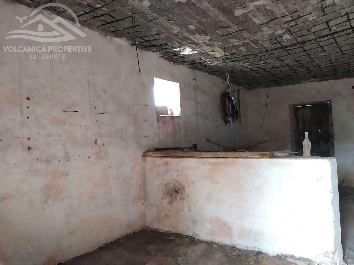 Villa te koop in Ye met garage - € 260.000 (Ref: 10135537)