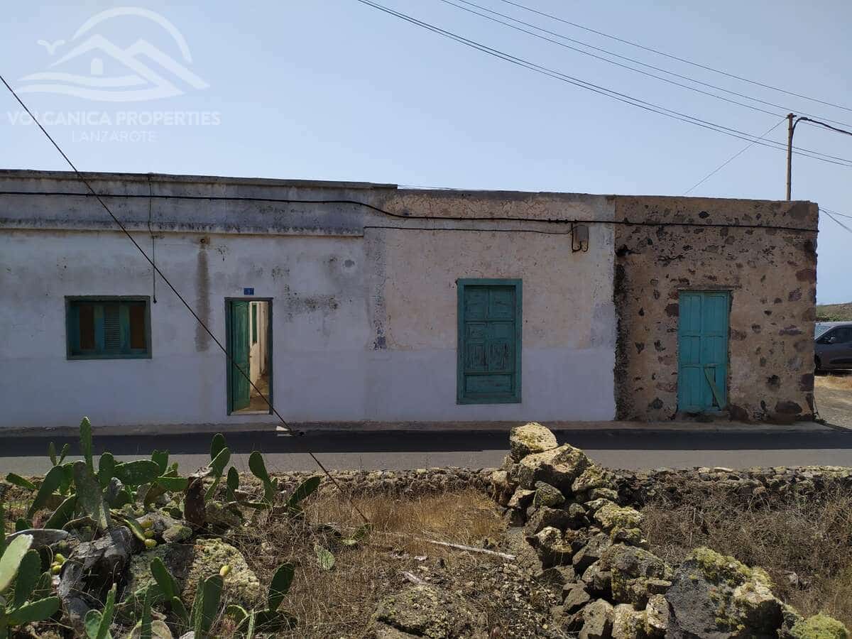 Villa te koop in Ye met garage - € 260.000 (Ref: 10135537)