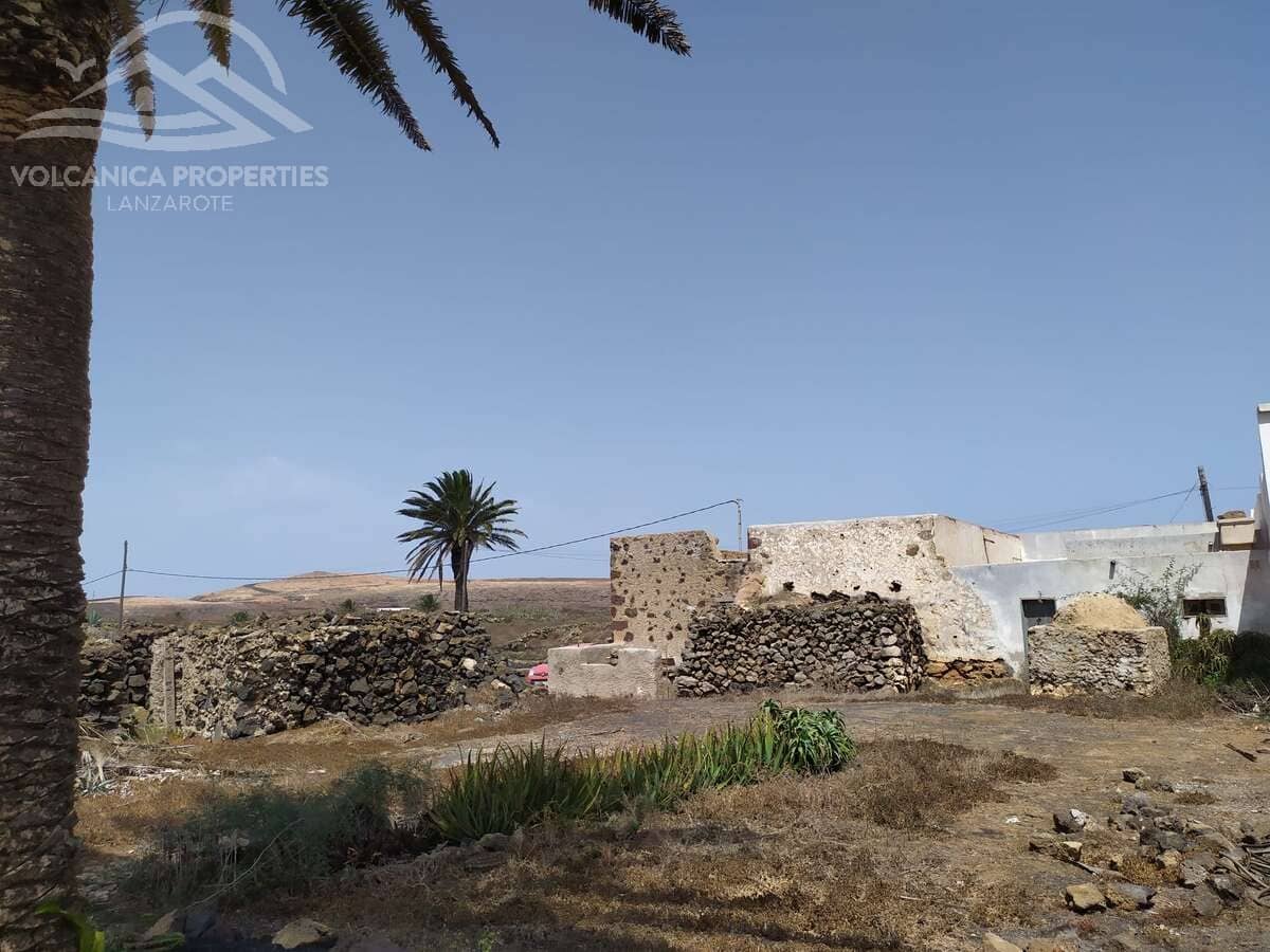 Villa te koop in Ye met garage - € 260.000 (Ref: 10135537)