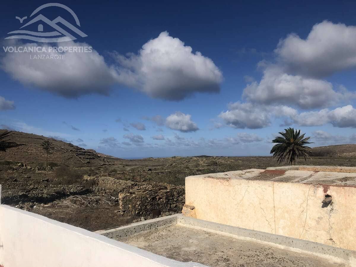 Villa te koop in Ye met garage - € 260.000 (Ref: 10135537)
