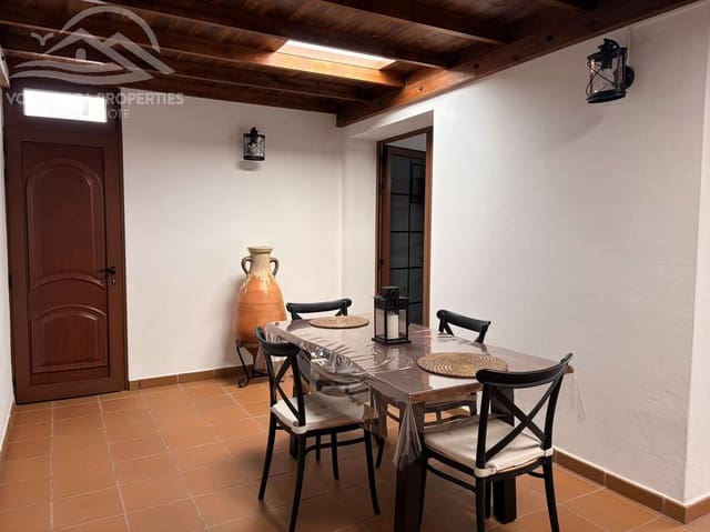 3 sypialnia Willa na sprzedaż w La Vegueta, Tinajo z garażem - 495 000 € (Ref: 10165972)