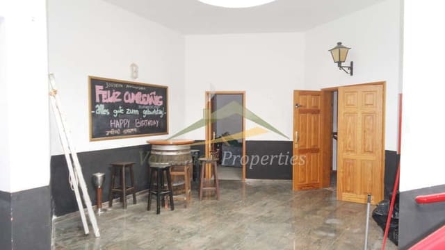 Commercial for sale in Charco del Palo, Haría - € 1,200,000 (Ref: 3760599)