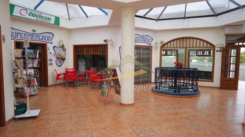 Erhverv til salg i Charco del Palo - € 1.200.000 (Ref: 3760599)