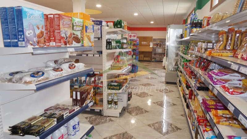 Erhverv til salg i Charco del Palo - € 1.200.000 (Ref: 3760599)