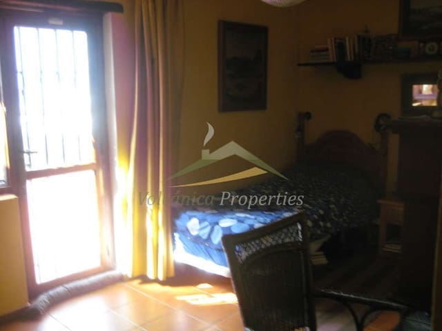 5 soveværelse Villa til salg i Macher, Tías med swimmingpool garage - € 1.496.500 (Ref: 3760615)