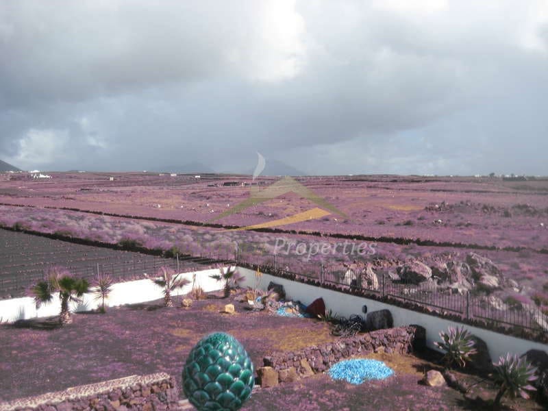 5 soveværelse Villa til salg i Macher med swimmingpool garage - € 1.496.500 (Ref: 3760615)