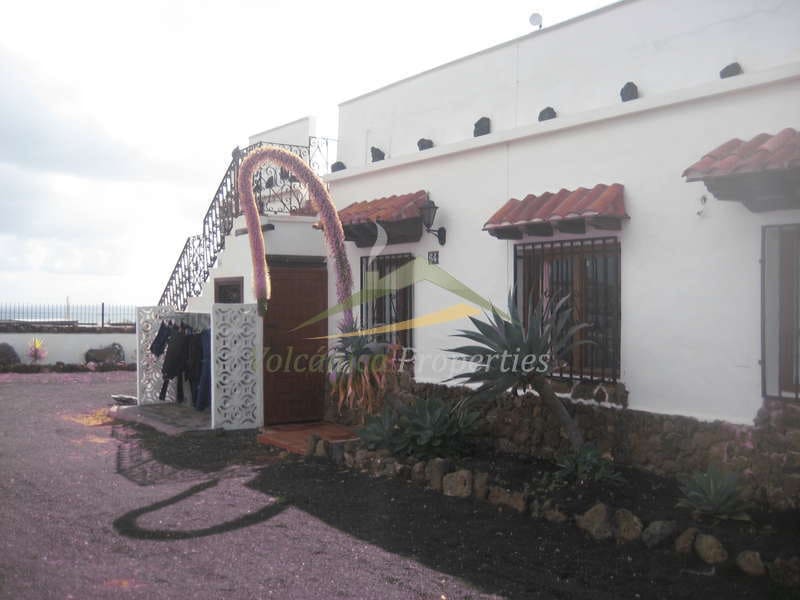 5 soveværelse Villa til salg i Macher med swimmingpool garage - € 1.496.500 (Ref: 3760615)