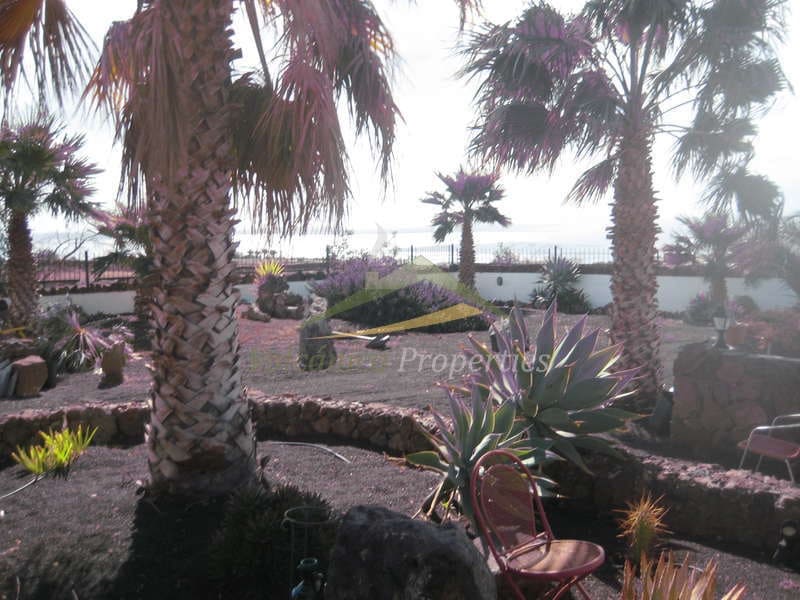 5 soveværelse Villa til salg i Macher med swimmingpool garage - € 1.496.500 (Ref: 3760615)