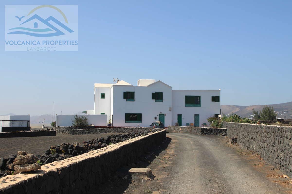 6 sypialnia Willa na sprzedaż w Tias z basenem garażem - 999 000 € (Ref: 3760646)