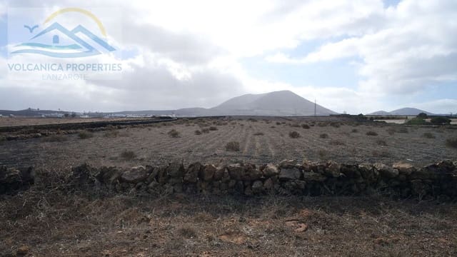 Rakentamaton maa myytävänä paikassa Muñique, Teguise - 49 900 € (Ref: 6530758)