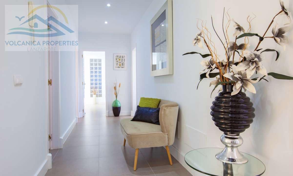 7 soveværelse Villa til salg i Playa Blanca med swimmingpool garage - € 2.800.000 (Ref: 6865878)