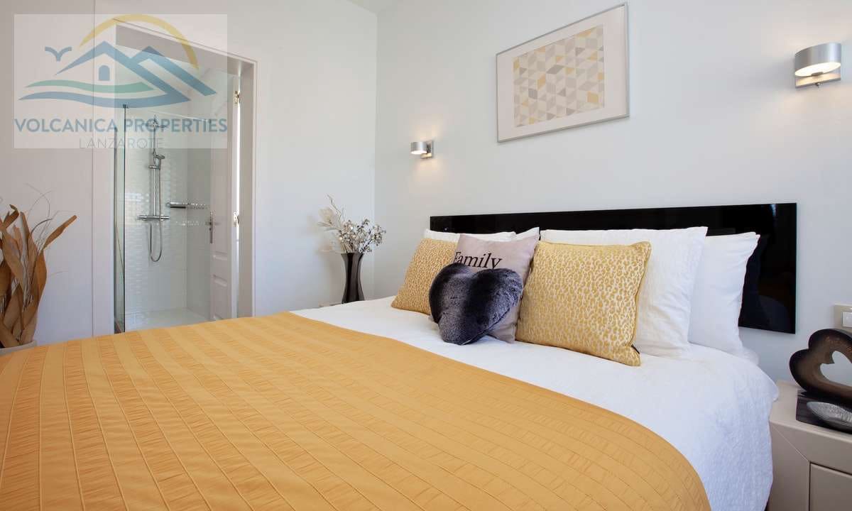 7 soveværelse Villa til salg i Playa Blanca med swimmingpool garage - € 2.800.000 (Ref: 6865878)