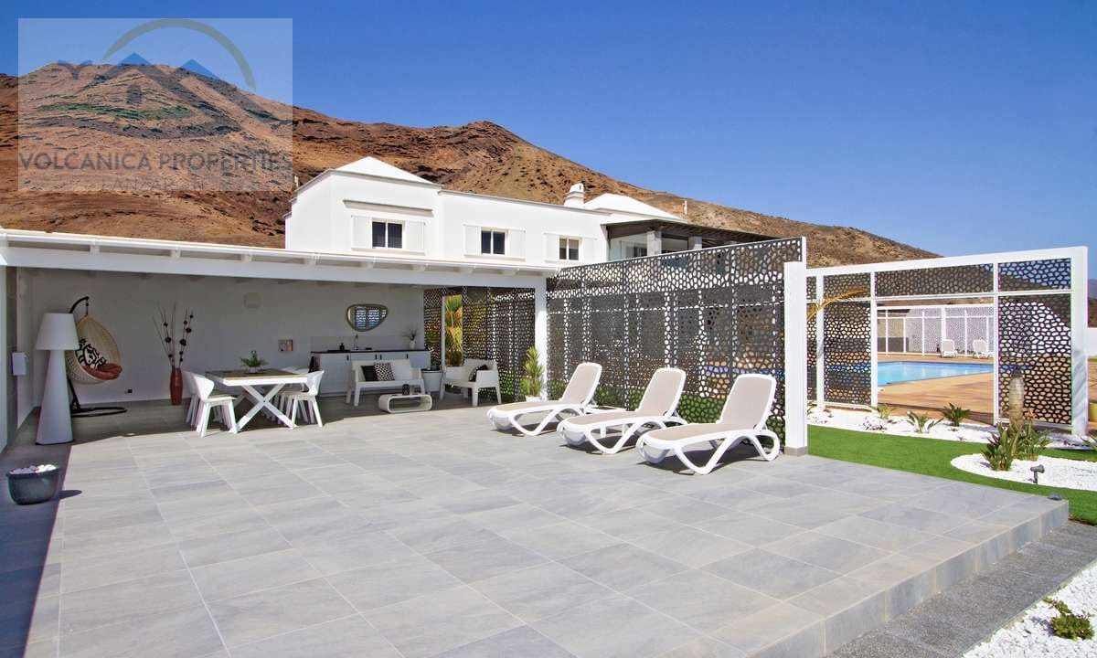 7 soveværelse Villa til salg i Playa Blanca med swimmingpool garage - € 2.800.000 (Ref: 6865878)