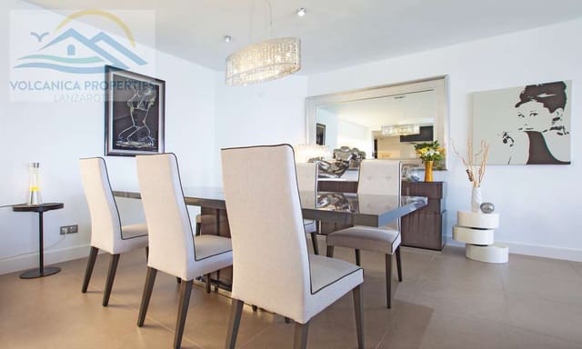 7 soveværelse Villa til salg i Playa Blanca, Yaiza med swimmingpool garage - € 2.800.000 (Ref: 6865878)