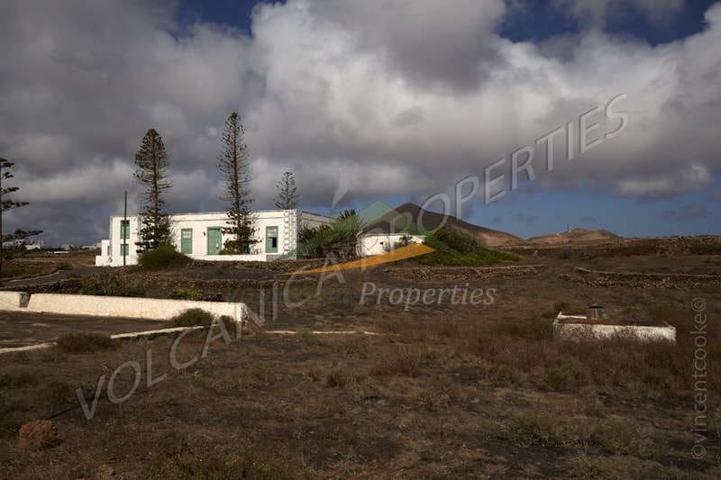 6 soveværelse Villa til salg i La Vegueta med garage - € 970.000 (Ref: 7363124)