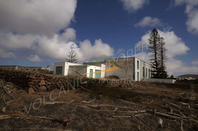 6 soveværelse Villa til salg i La Vegueta med garage - € 970.000 (Ref: 7363124)