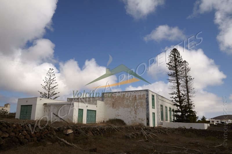 6 soveværelse Villa til salg i La Vegueta med garage - € 970.000 (Ref: 7363124)