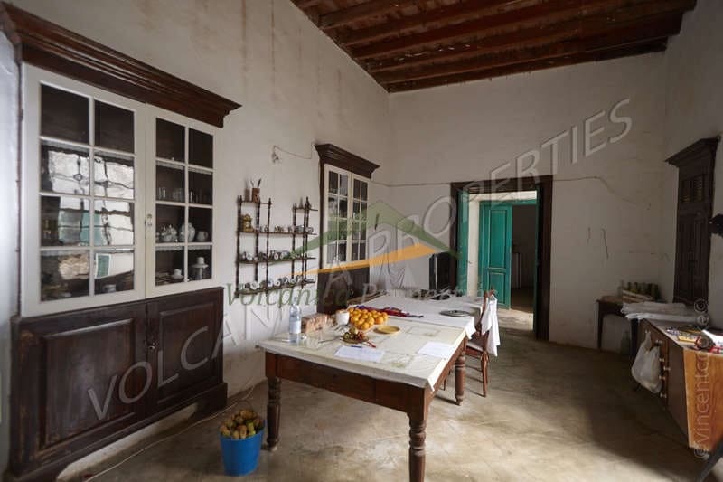 6 soveværelse Villa til salg i La Vegueta med garage - € 970.000 (Ref: 7363124)