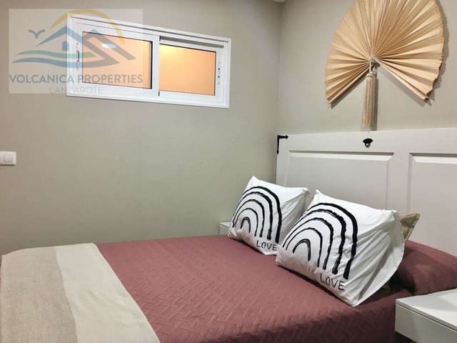 3 soveværelse Lejlighed til salg i Puerto del Carmen, Tías - € 270.000 (Ref: 7778885)