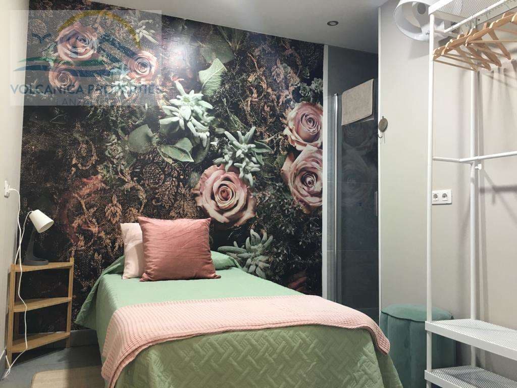 3 soveværelse Lejlighed til salg i Puerto del Carmen - € 270.000 (Ref: 7778885)