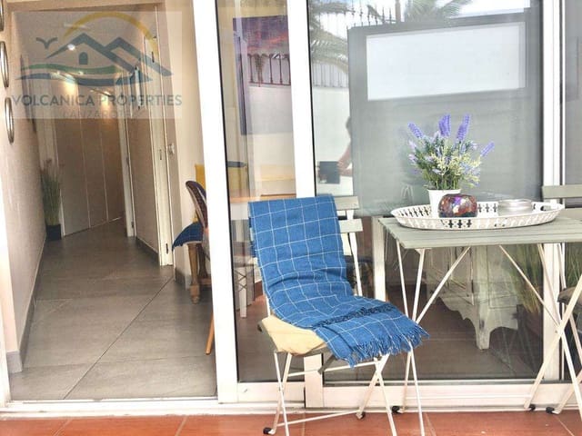 3 soveværelse Lejlighed til salg i Puerto del Carmen, Tías - € 270.000 (Ref: 7778885)