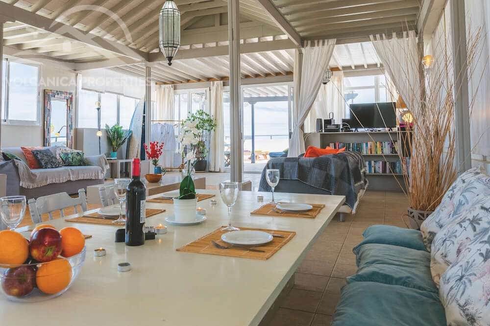 2 soveværelse Lejlighed til salg i Costa Teguise - € 840.000 (Ref: 8456703)