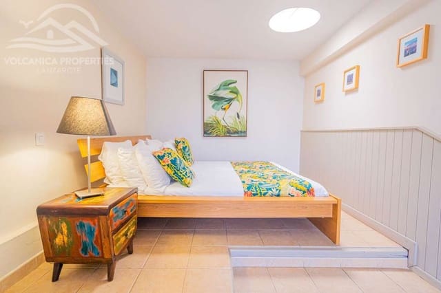 2 bedroom Apartment for sale in Costa Teguise, Teguise - € 840,000 (Ref: 8456703)