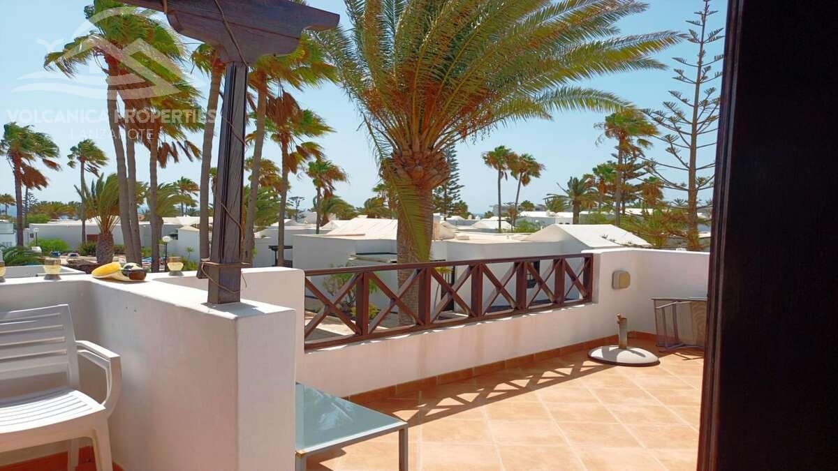 3 soveværelse Villa til salg i Costa Teguise med swimmingpool - € 499.000 (Ref: 8596988)