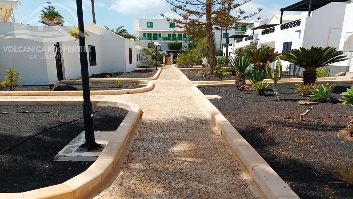 3 soveværelse Villa til salg i Costa Teguise med swimmingpool - € 499.000 (Ref: 8596988)