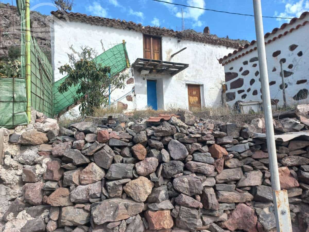 Tontti myytävänä paikassa Santa Lucia de Tirajana - 98 000 € (Ref: 8967850)