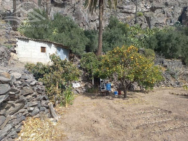 Tontti myytävänä paikassa Santa Lucía de Tirajana - 98 000 € (Ref: 8967850)