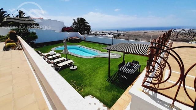 6 bedroom Villa for sale in Guime, San Bartolomé with pool garage - € 790,000 (Ref: 9024391)